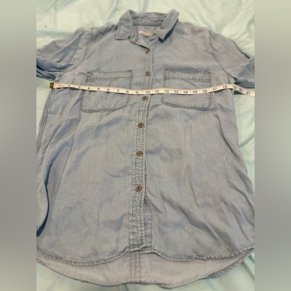 7 for all mankind Women’s Med. Chambray Shirt Button Down Casual Lagenlook Blue. - Picture 3 of 12